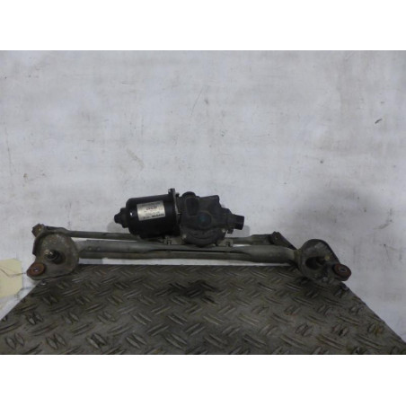 Moteur essuie glace avant TOYOTA COROLLA VERSO 2