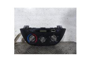 Commande chauffage TOYOTA RAV4 2 Photo n°1