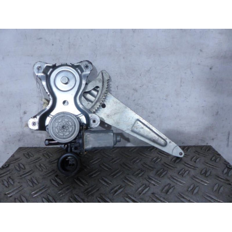 Leve vitre electrique arriere droit TOYOTA RAV4 2