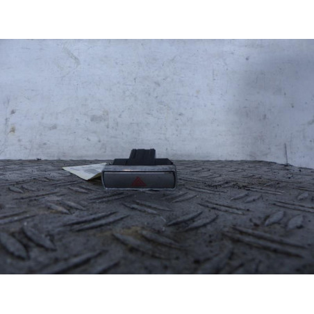 Bouton de warning FORD TRANSIT CONNECT 1