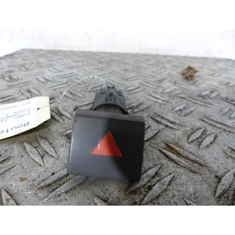 Bouton de warning FORD TRANSIT CONNECT 1 Photo n°1