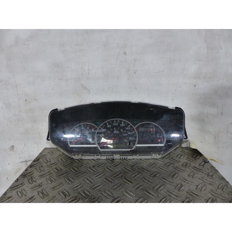 Compteur KIA CARENS 2 Photo n°1