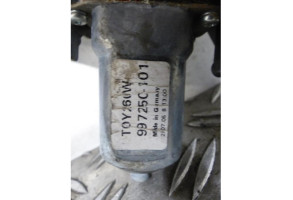 Leve vitre electrique arriere droit TOYOTA COROLLA VERSO 2 Photo n°2