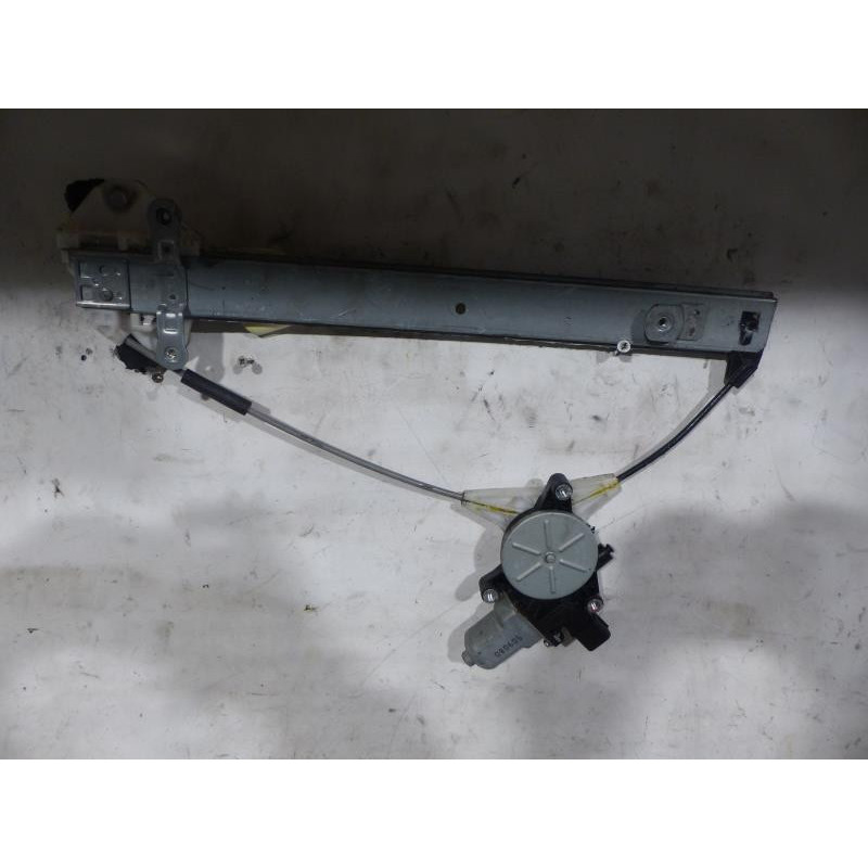 Leve vitre electrique arriere droit HONDA FR-V Photo n°1