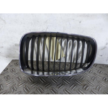 Calandre gauche BMW SERIE 1 E87