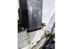 Leve vitre electrique avant droit BMW SERIE 1 E87 Photo n°4
