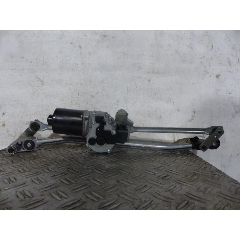 Moteur essuie glace avant BMW SERIE 1 E87 Photo n°1