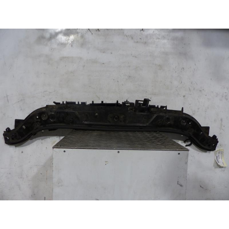 Armature avant, Masque avant RENAULT MEGANE 2 Photo n°1