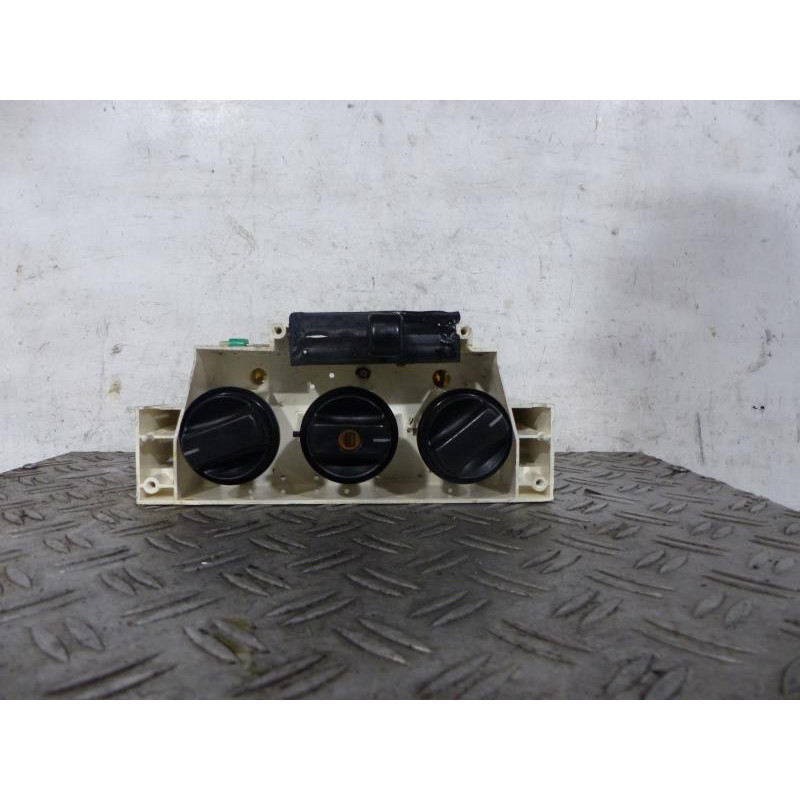 Commande chauffage OPEL AGILA A Photo n°1