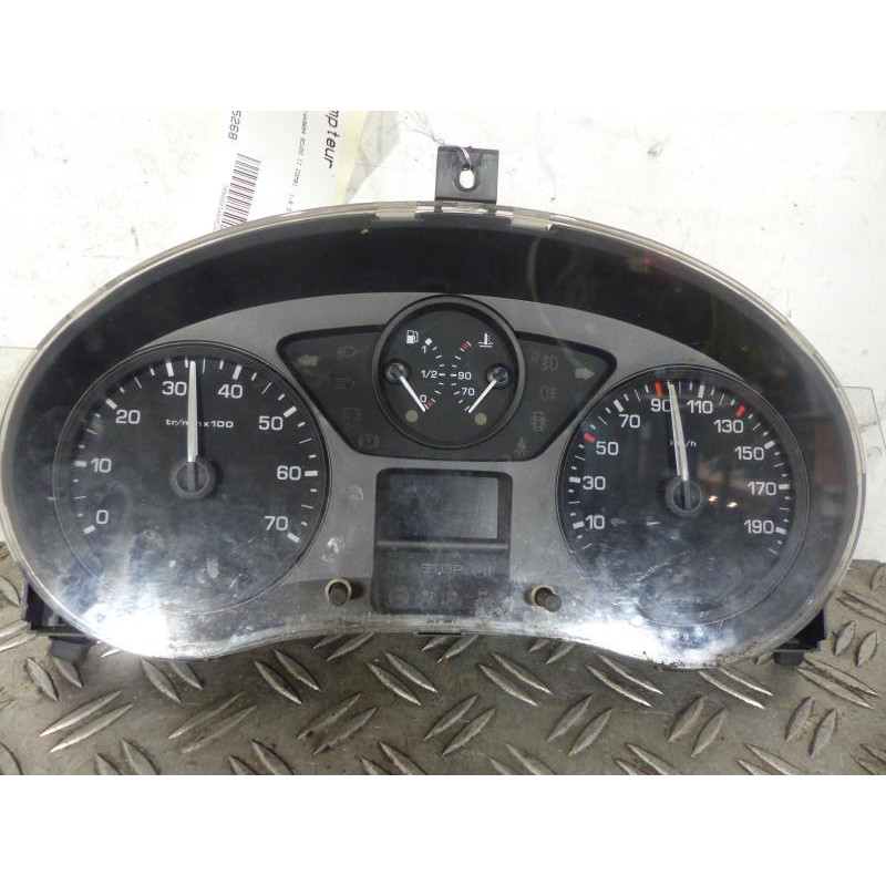 Compteur FIAT SCUDO 2 Photo n°1