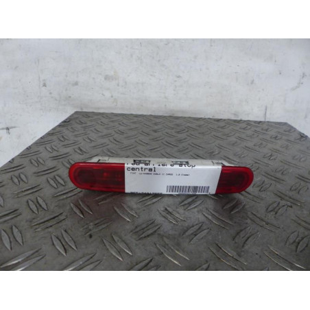 Feu arriere stop central FIAT DOBLO 1