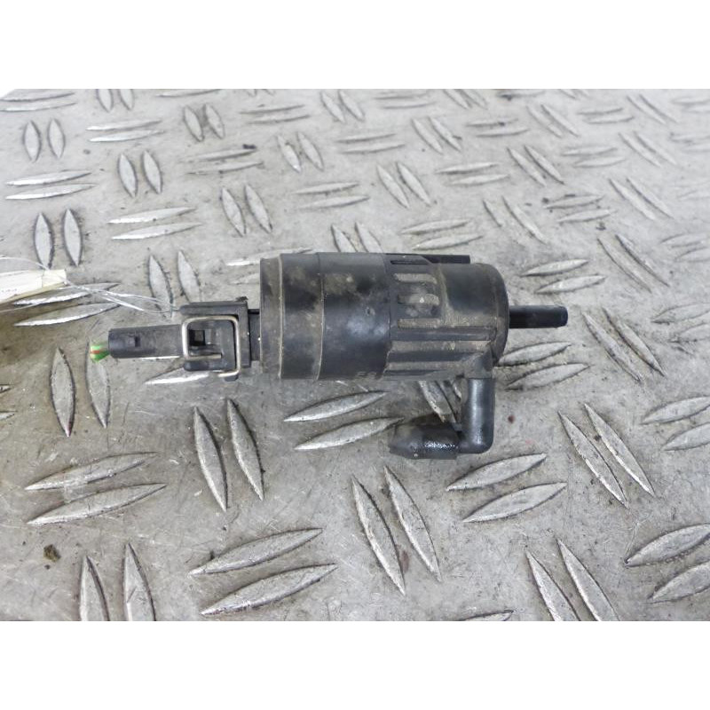 Pompe lave glace avant PEUGEOT BIPPER Photo n°1