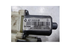 Leve vitre electrique arriere gauche RENAULT MEGANE 3 Photo n°5