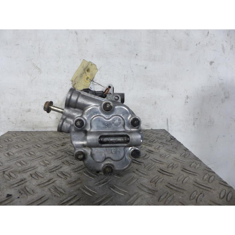 Compresseur clim FIAT PUNTO EVO 3 Photo n°1