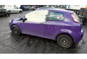 Compresseur clim FIAT PUNTO EVO 3 Photo n°8