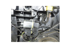 Leve vitre electrique arriere gauche FORD FIESTA 6 Photo n°2