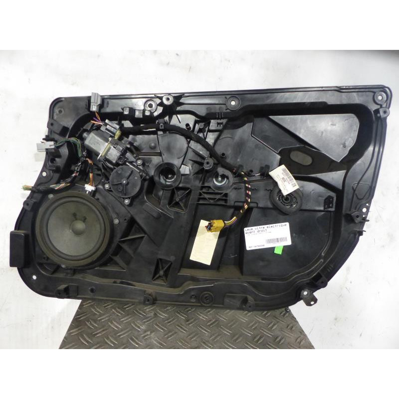 Leve vitre electrique avant droit FORD FIESTA 6 Photo n°1