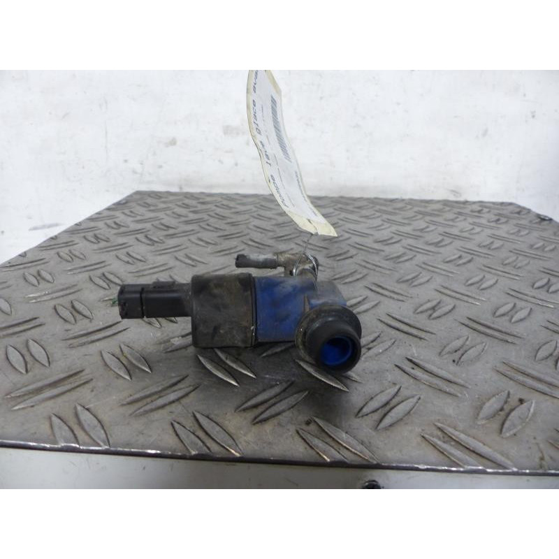 Pompe lave glace avant RENAULT TWINGO 2 Photo n°1