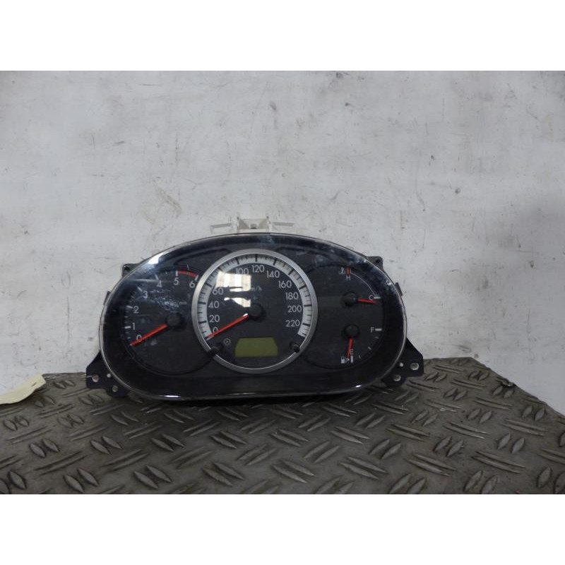 Compteur MAZDA 5 1 Photo n°1
