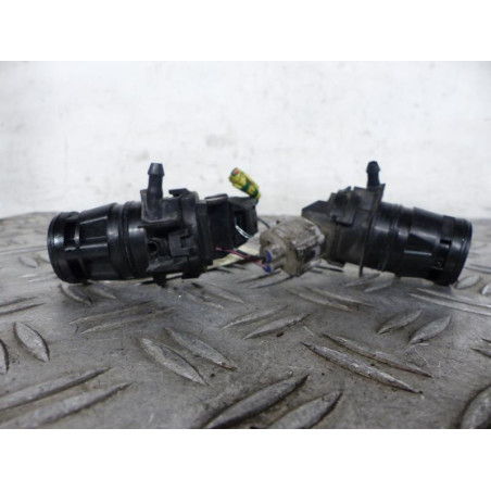 Pompe lave glace avant MAZDA 5 1
