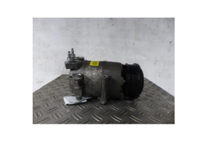 Compresseur clim FORD FIESTA 6 Photo n°4