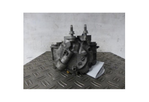 Compresseur clim FORD FIESTA 6 Photo n°6