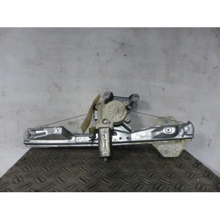 Leve vitre electrique arriere droit RENAULT CLIO 2