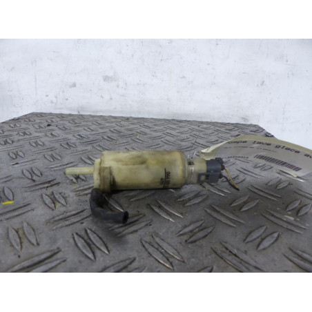 Pompe lave glace avant VOLVO 850