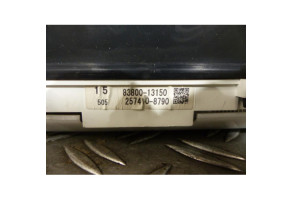 Compteur TOYOTA COROLLA VERSO 1 Photo n°3