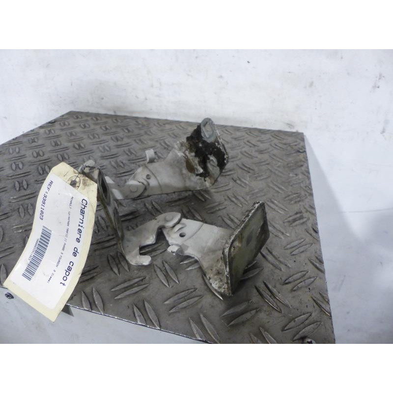 Charniere de capot RENAULT TRAFIC 2 Photo n°1
