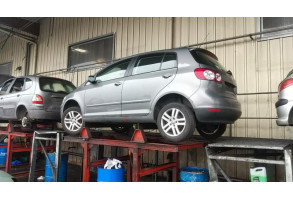 Moteur essuie glace avant gauche VOLKSWAGEN GOLF PLUS Photo n°11