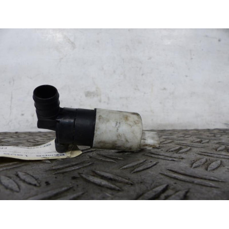 Pompe lave glace avant RENAULT TRAFIC 2