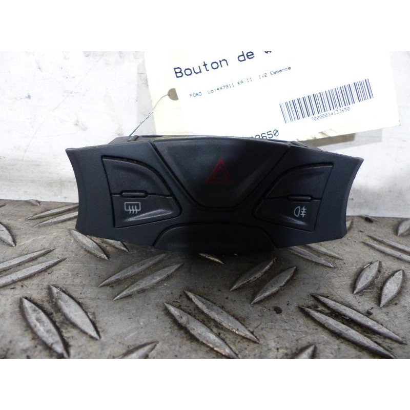 Bouton de warning FORD KA 2 Photo n°1