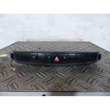 Bouton de warning SMART FORFOUR 1
