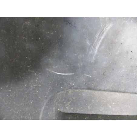 Pare choc avant PEUGEOT 106