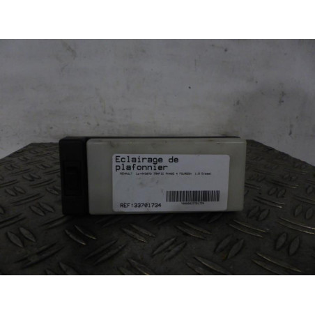 Eclairage de plafonnier RENAULT TRAFIC 1