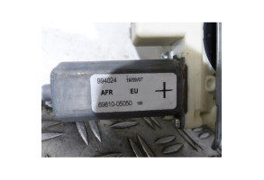 Leve vitre electrique arriere droit TOYOTA AVENSIS 2 Photo n°4