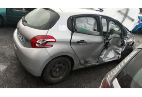 Bouton de warning PEUGEOT 208 1 Photo n°14