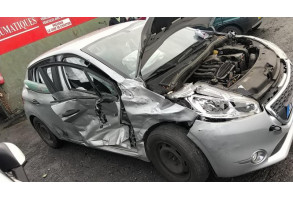 Cremaillere assistee PEUGEOT 208 1 Photo n°17
