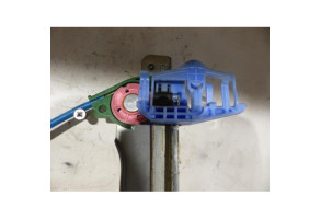 Leve vitre electrique avant droit CITROEN C2 Photo n°4