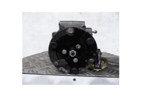 Compresseur clim MAZDA 2 1 Photo n°2