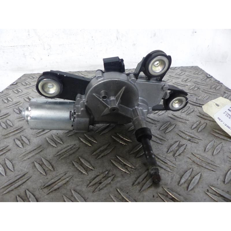 Moteur essuie glace arriere FORD FIESTA 6 Photo n°1