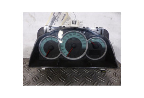 Compteur TOYOTA COROLLA VERSO 2 Photo n°1