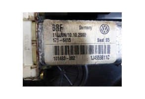 Leve vitre electrique arriere gauche SEAT LEON 1 Photo n°3