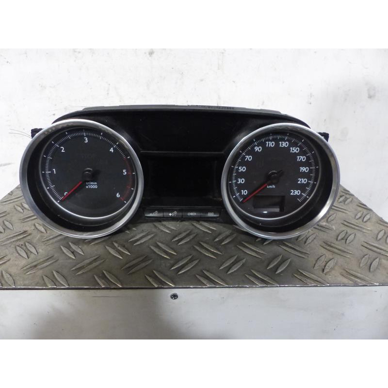 Compteur PEUGEOT 508 1 SW Photo n°1