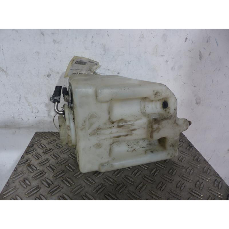 Vase de lave glace MERCEDES CLASSE E 210 Photo n°1