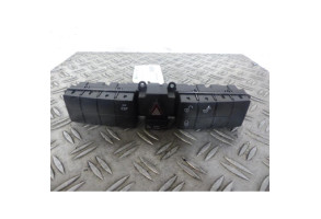 Bouton de warning MERCEDES CLASSE C 203 Photo n°1