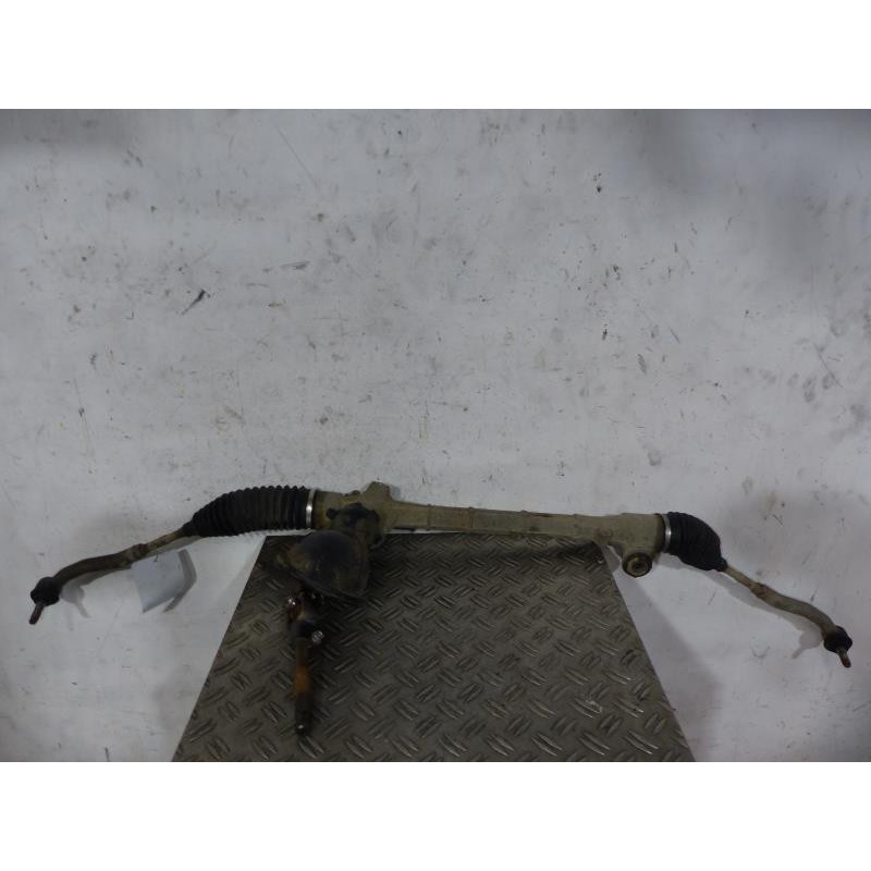 Cremaillere assistee TOYOTA YARIS 2 Photo n°1