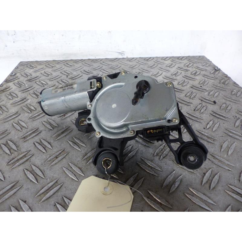 Moteur essuie glace arriere VOLKSWAGEN POLO 3 Photo n°1