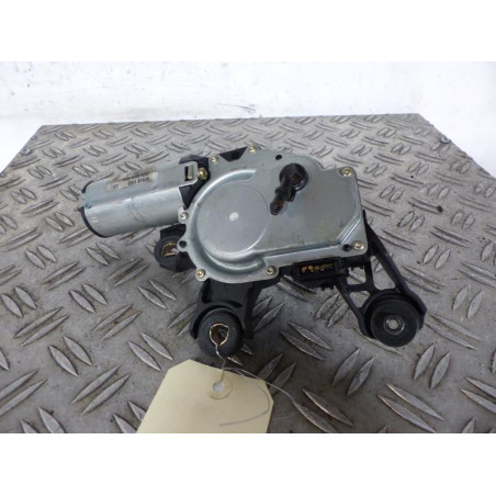 Moteur essuie glace arriere VOLKSWAGEN POLO 3